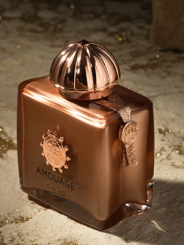 بررسی-amouage-dia-40-زنانه-2023
