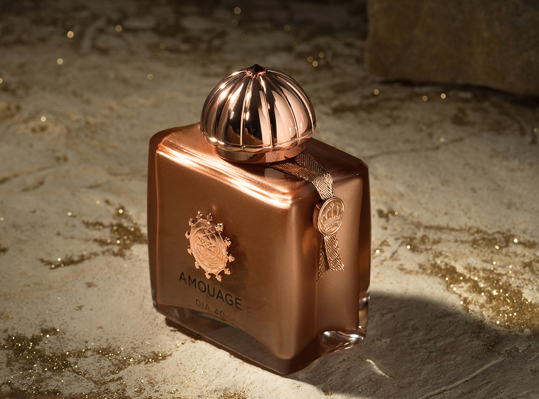 بررسی-amouage-dia-40-زنانه-2023