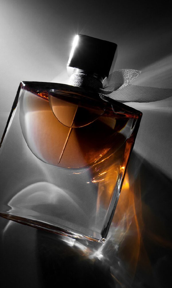 عطر مناسب با ماندگاری بالا 