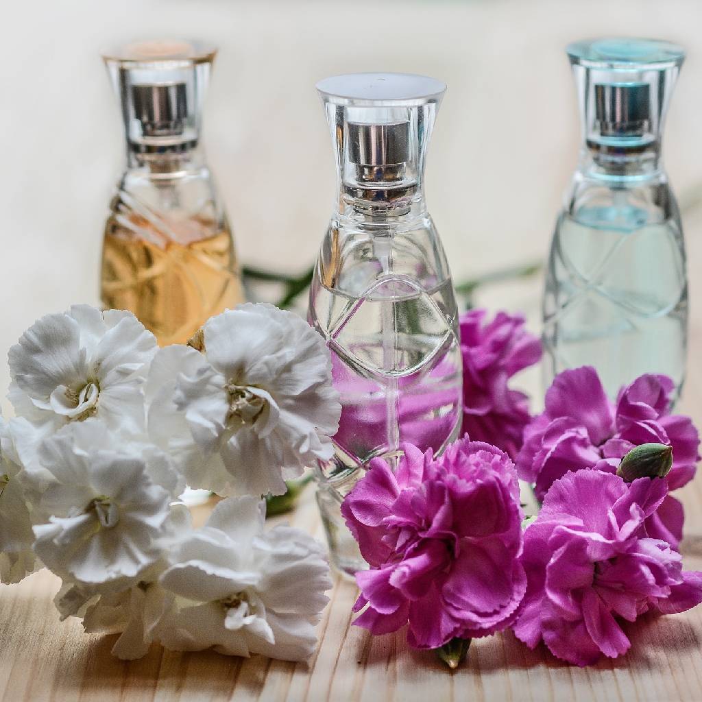 عطر و ادکلن باعث جدایی می‌شود